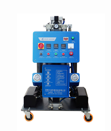 聚氨酯發(fā)泡設備型號：JNJX-Q2